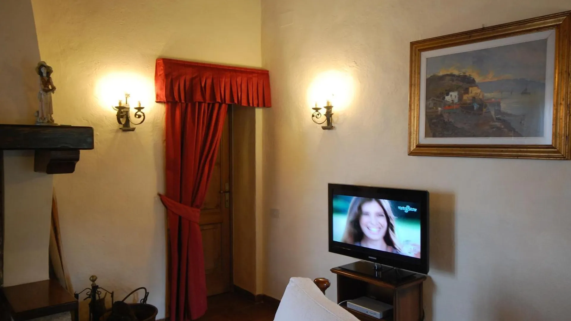 Agriturismo San Ansanino- Piscina Con Spiaggia-Aria Condizionata Pari